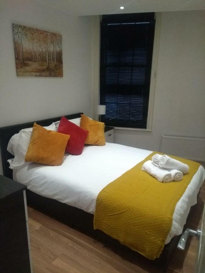 Clifton Apartment Luton  Kültér fotó
