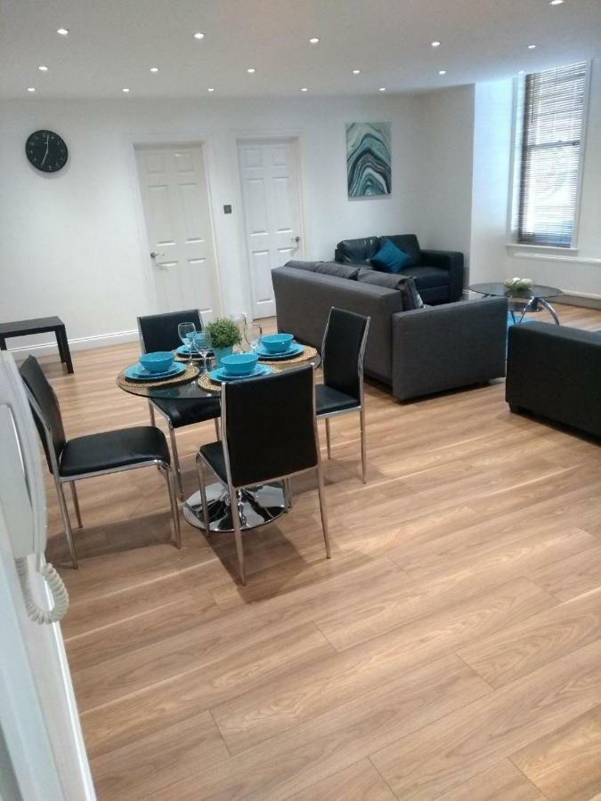 Clifton Apartment Luton  Kültér fotó